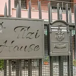 Διαμέρισμα Tizi House *