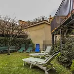 Διαμέρισμα Tizi House Βαρένα