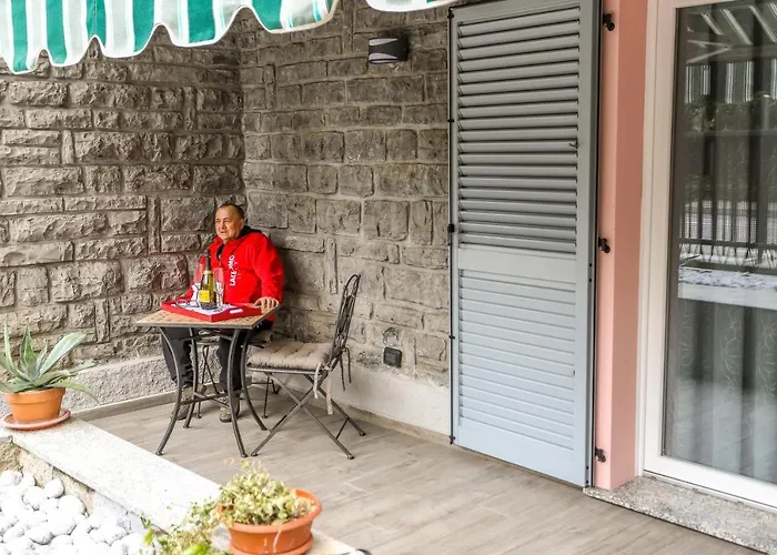 Tizi House Apartment Varenna